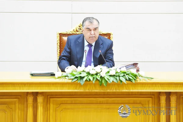 ТАЪИНОТИ КАДРӢ ДАР СОХТОРҲОИ ВАЗОРАТИ КОРҲОИ ДОХИЛӢ