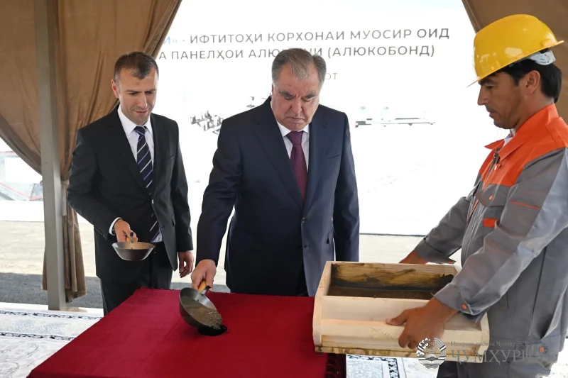 САФАРИ КОРИИ ПЕШВОИ МИЛЛАТ БА НОҲИЯИ ДАНҒАРА